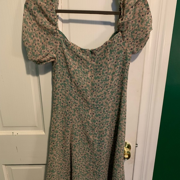 Fame and Partners Reformation Style Dress Size 4 - Picture 7 of 11